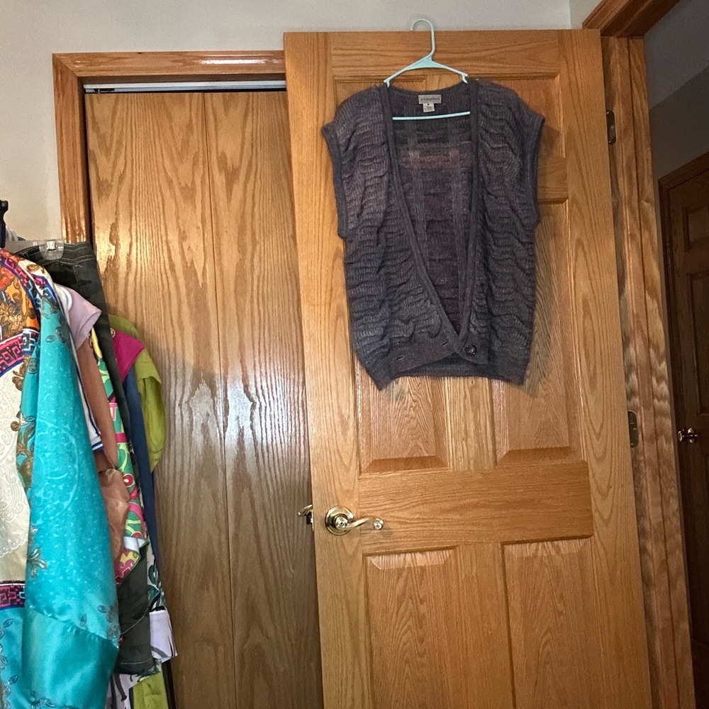 Gray Short Sleeve Cardigan